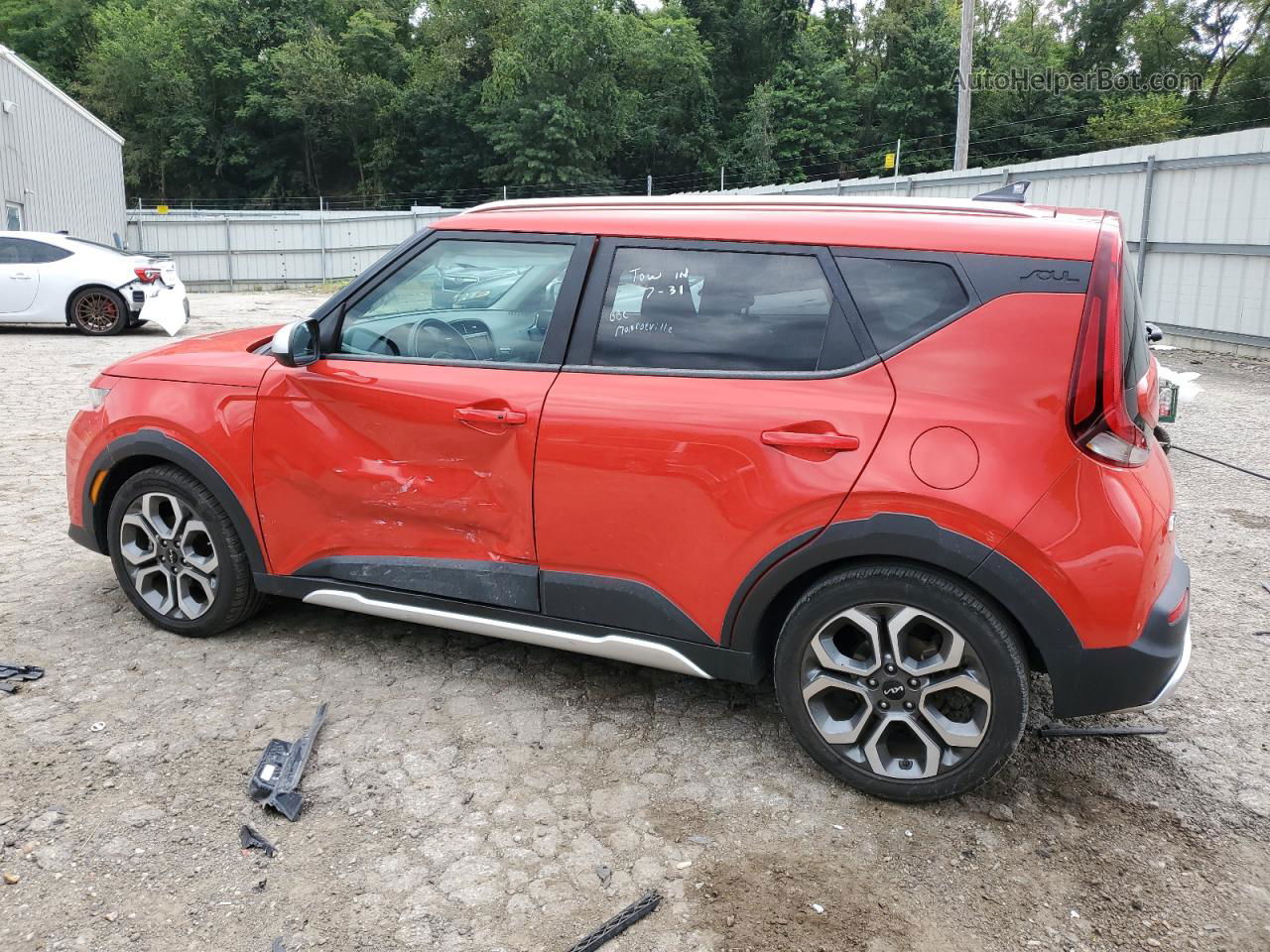 2022 Kia Soul Lx Red vin: KNDJ23AU1N7163563