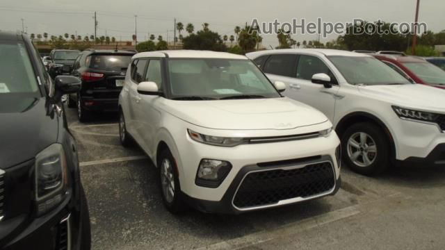 2022 Kia Soul Lx White vin: KNDJ23AU1N7166060