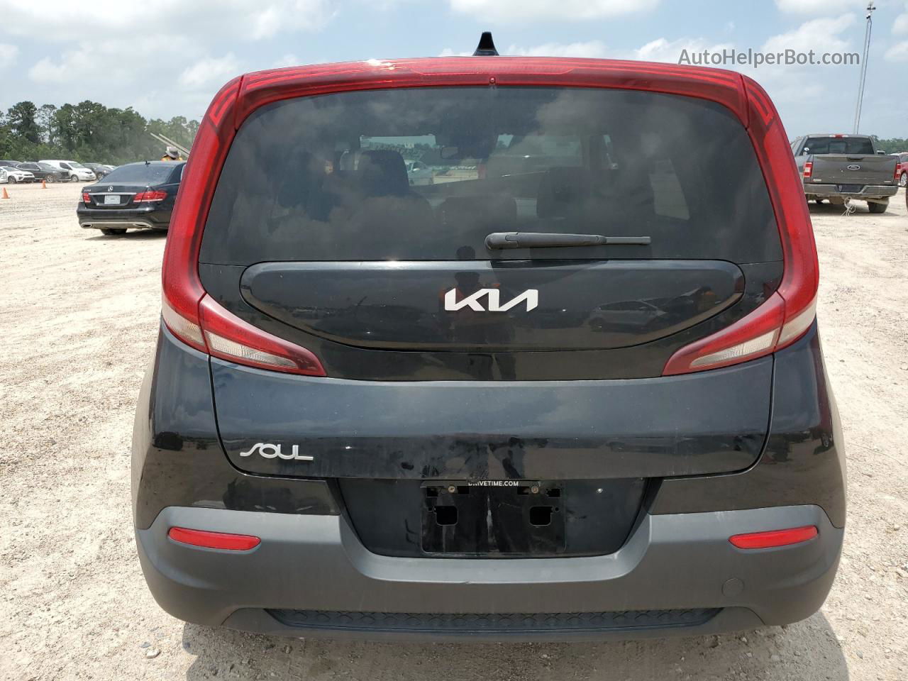 2022 Kia Soul Lx Черный vin: KNDJ23AU1N7184462