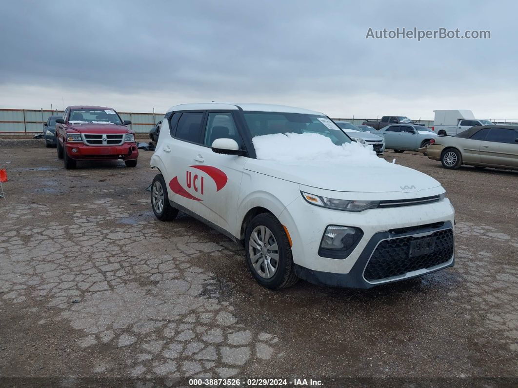 2022 Kia Soul Lx White vin: KNDJ23AU1N7798203