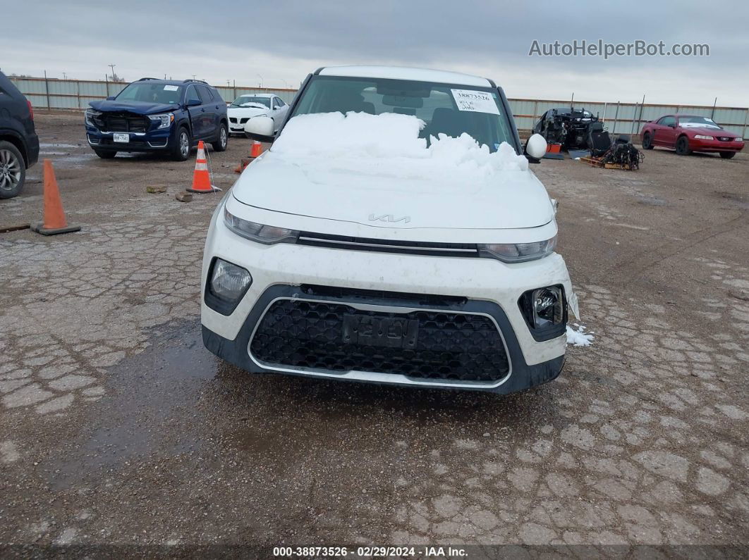 2022 Kia Soul Lx White vin: KNDJ23AU1N7798203