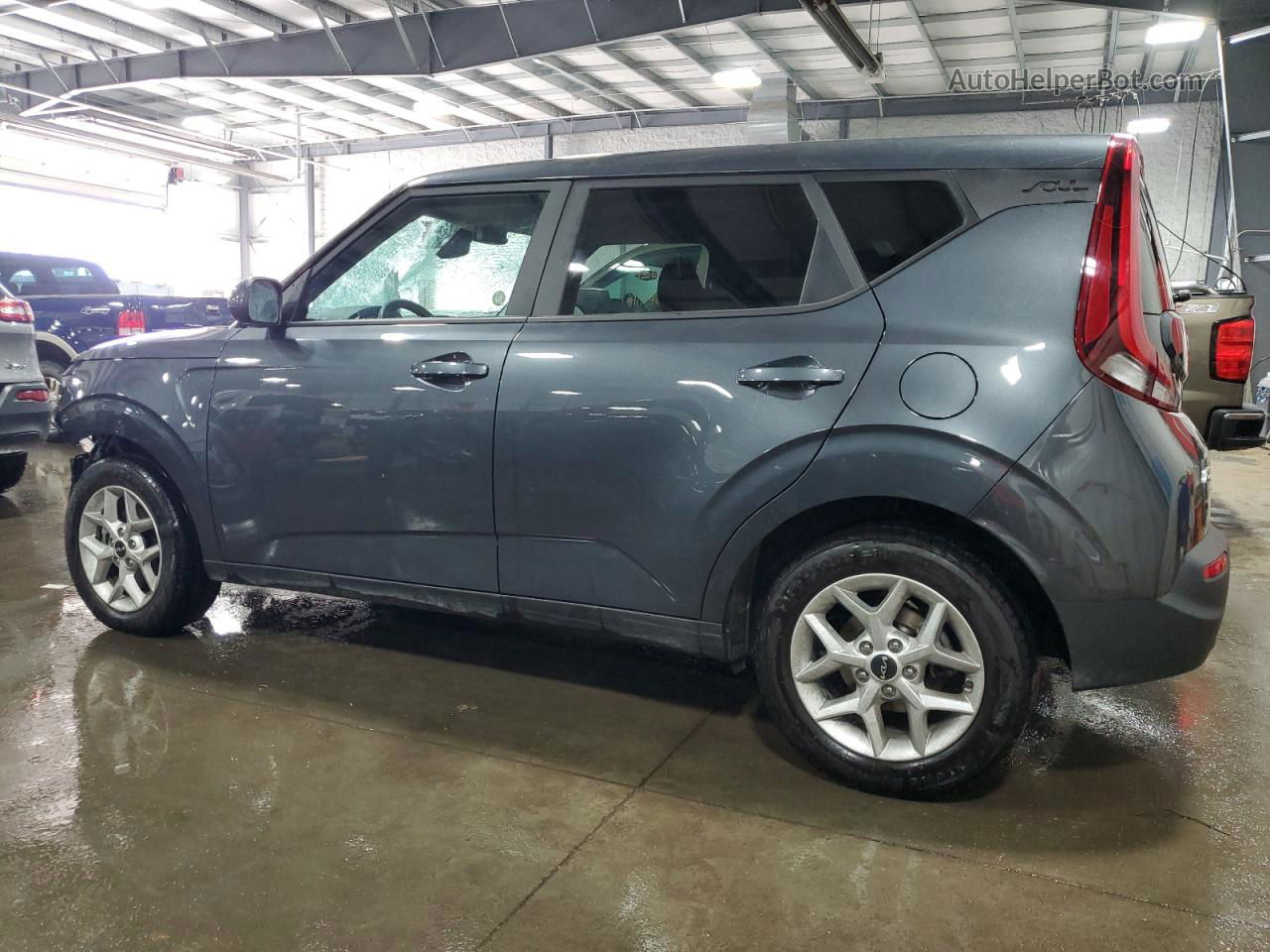 2022 Kia Soul Lx Gray vin: KNDJ23AU3N7822839