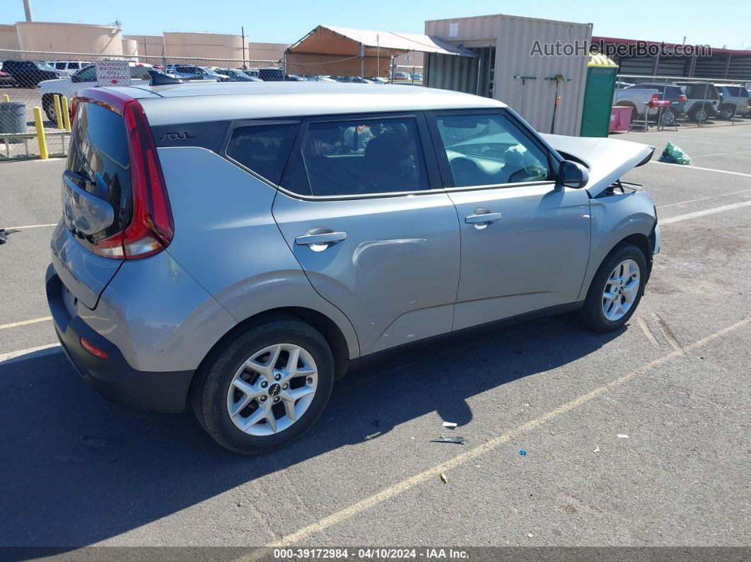 2022 Kia Soul Lx Silver vin: KNDJ23AU4N7814443