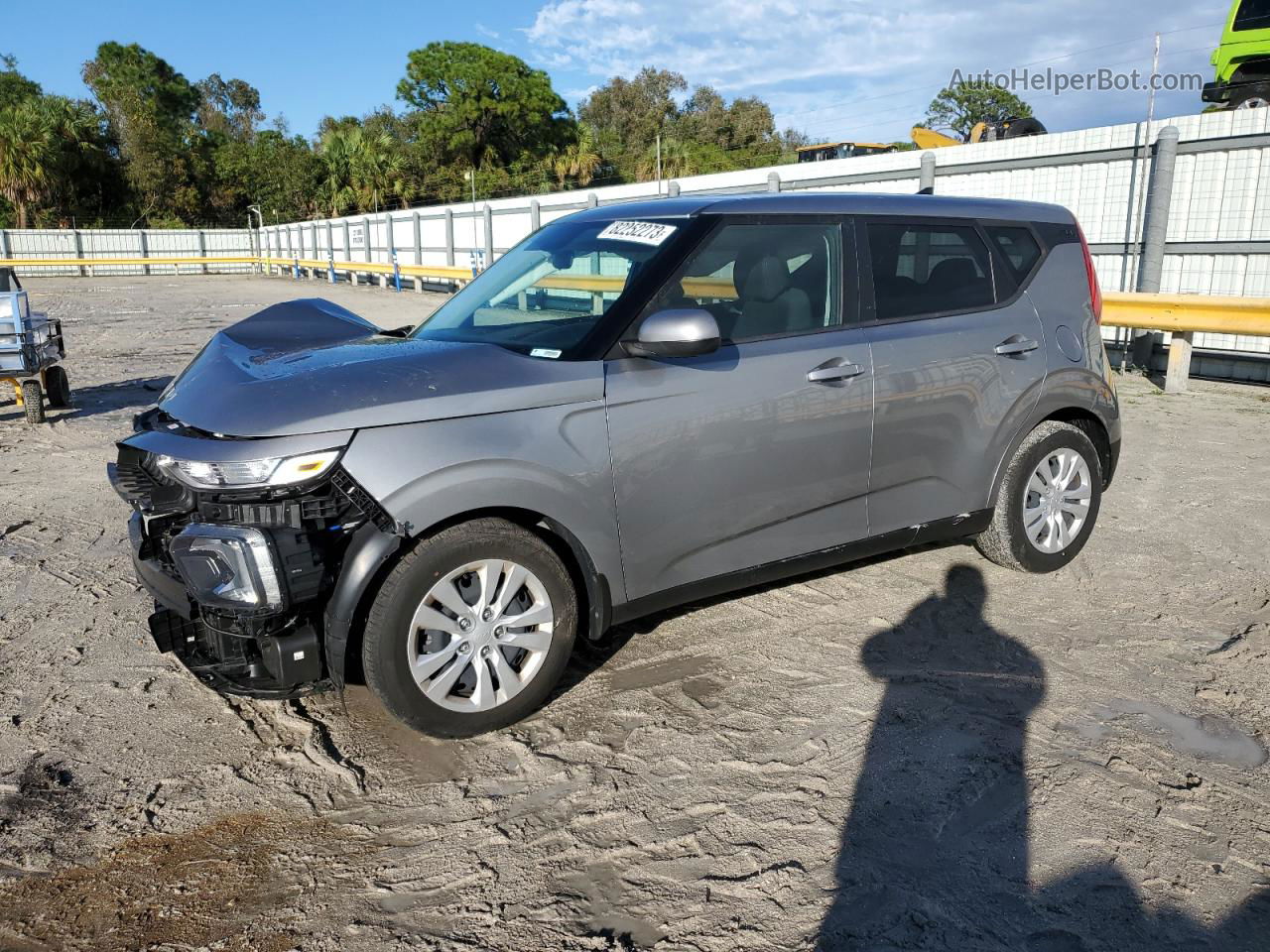 2022 Kia Soul Lx Серебряный vin: KNDJ23AU4N7834496