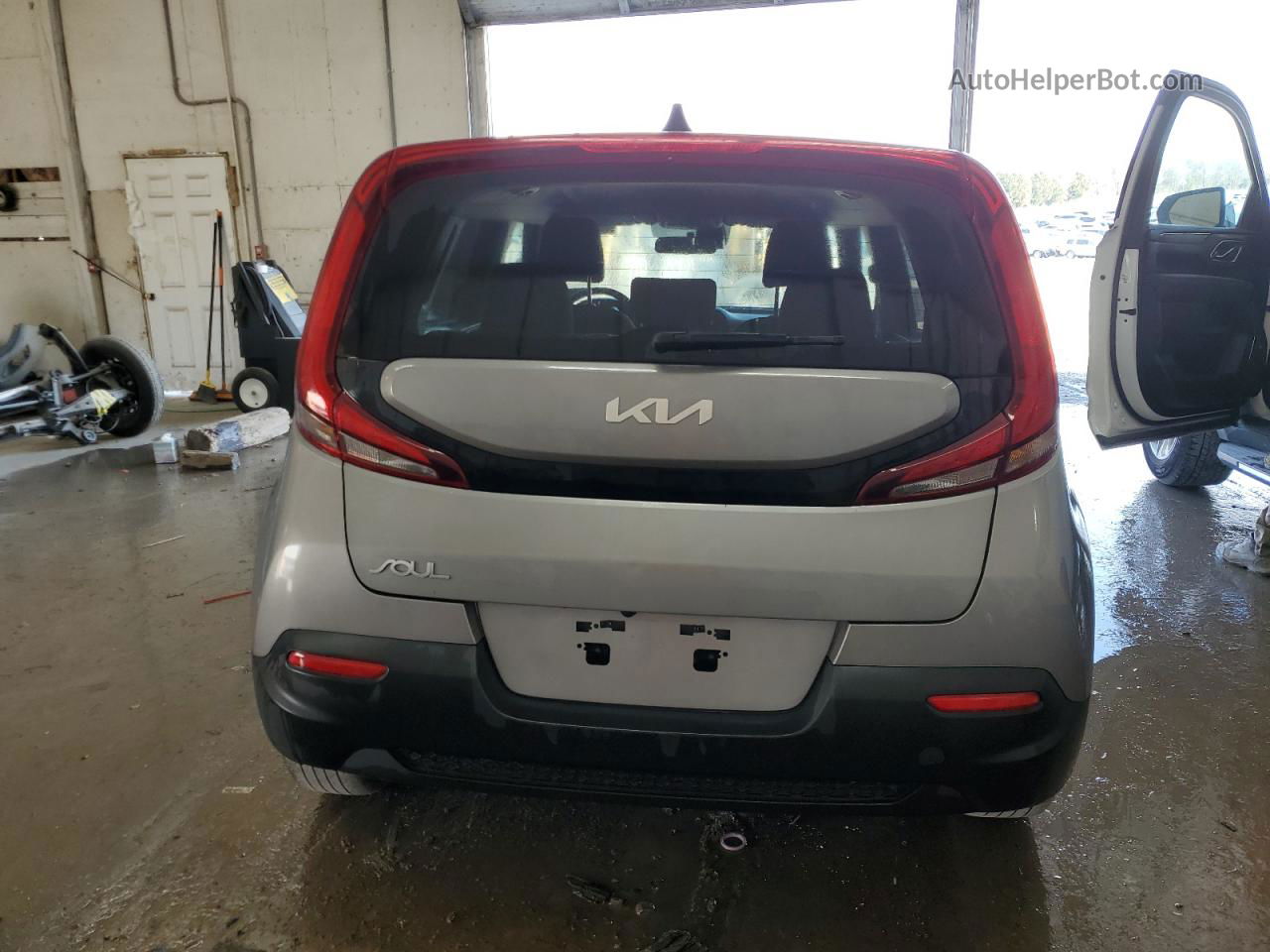 2022 Kia Soul Lx Silver vin: KNDJ23AU5N7827279