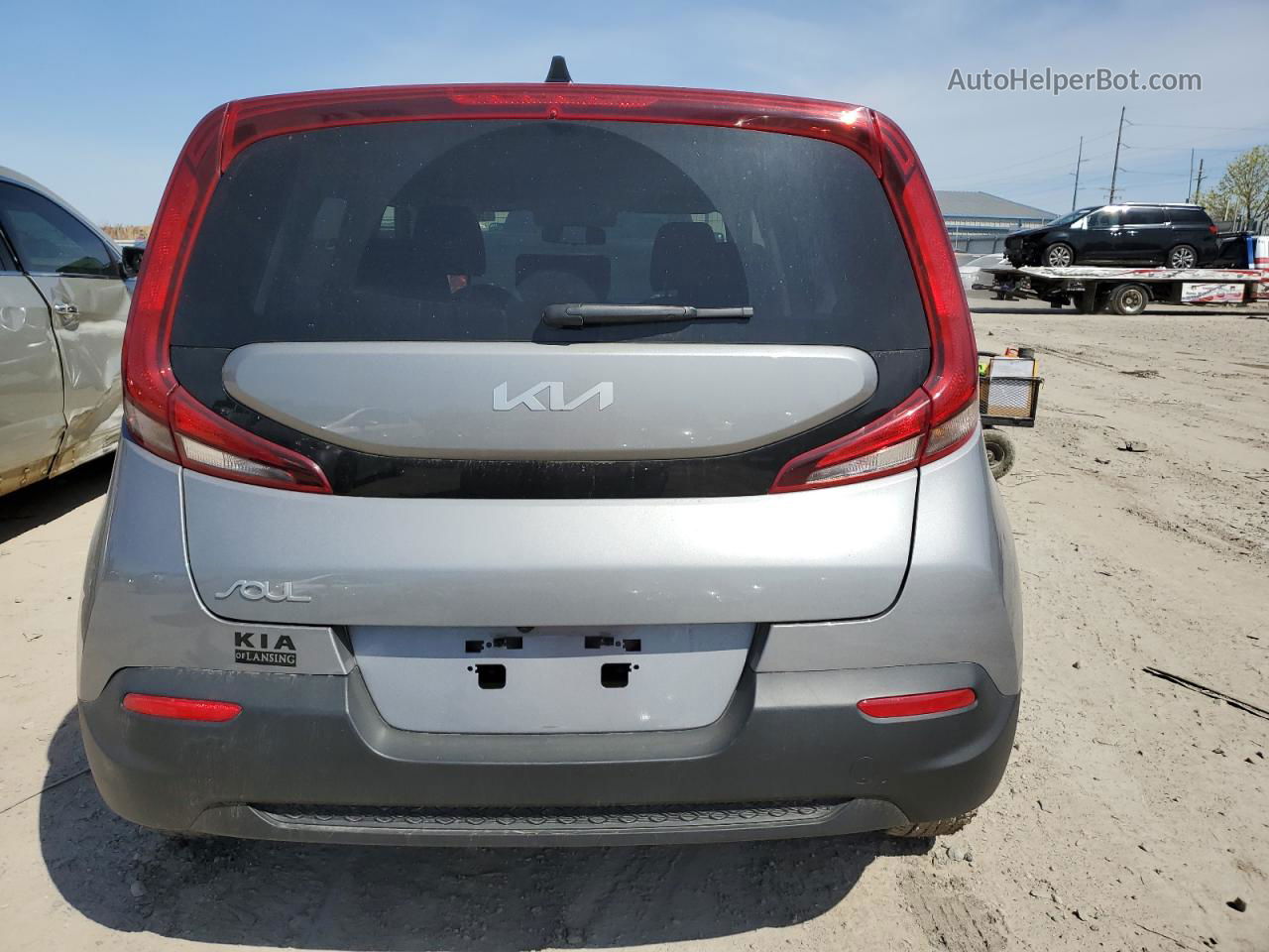 2022 Kia Soul Lx Silver vin: KNDJ23AU6N7810815