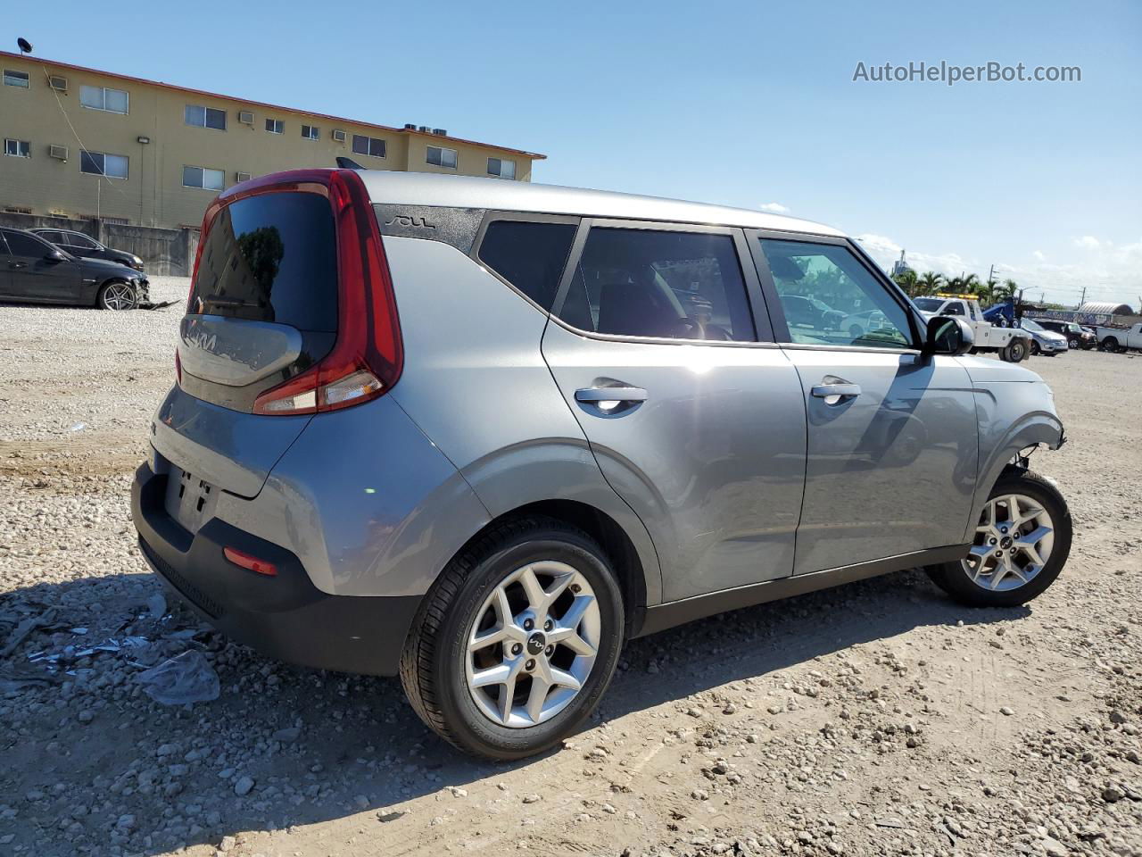 2022 Kia Soul Lx Silver vin: KNDJ23AU6N7837044