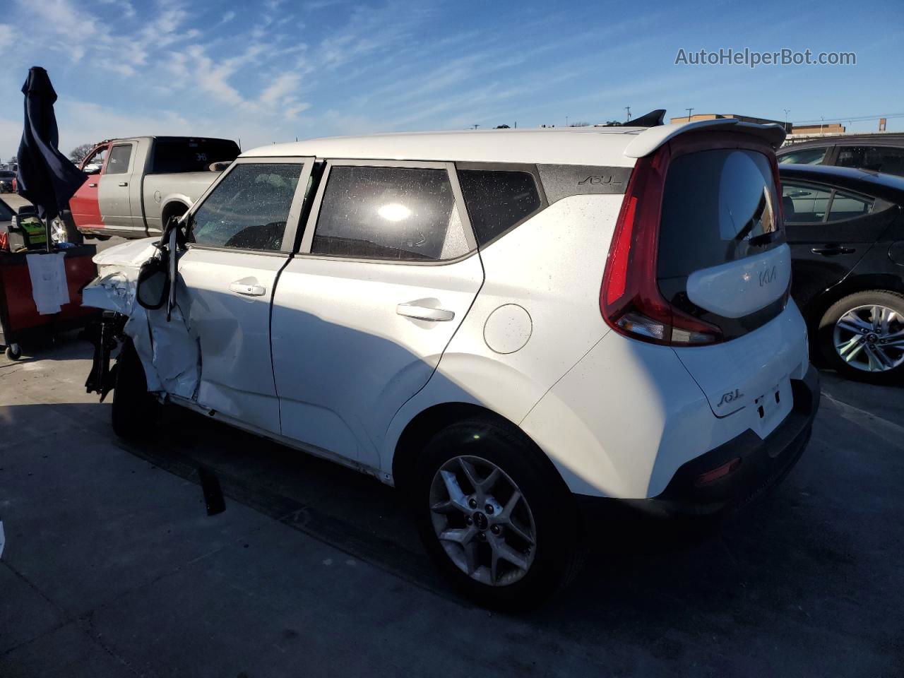 2022 Kia Soul Lx White vin: KNDJ23AU8N7167500