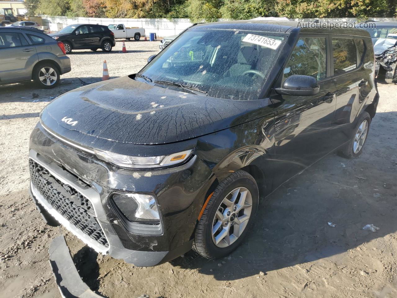 2022 Kia Soul Lx Черный vin: KNDJ23AU8N7182109