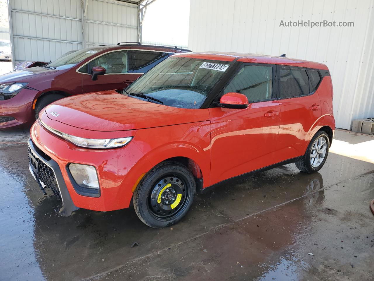 2022 Kia Soul Lx Красный vin: KNDJ23AU8N7182188