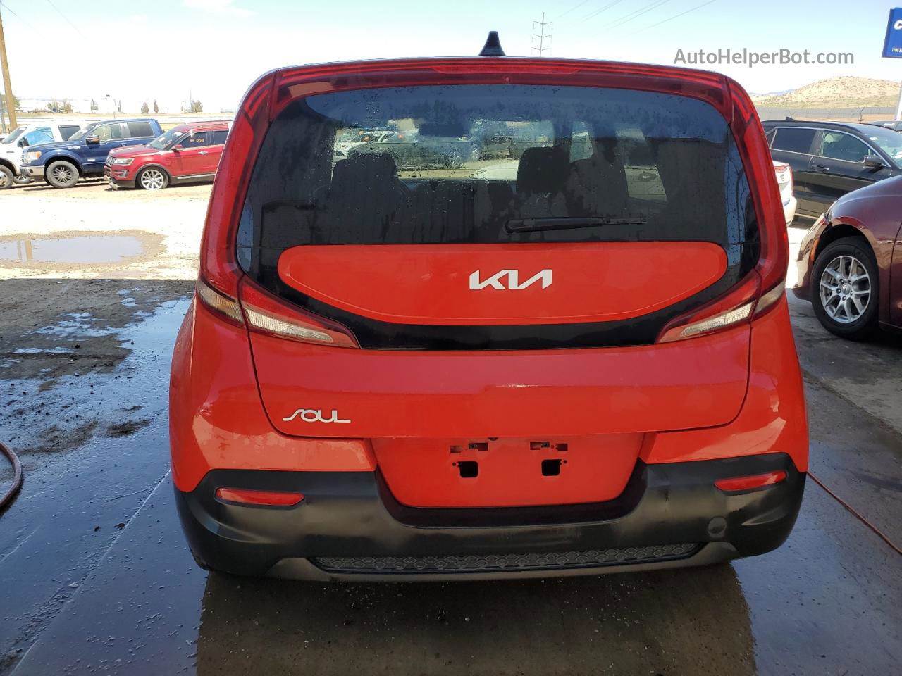 2022 Kia Soul Lx Красный vin: KNDJ23AU8N7182188