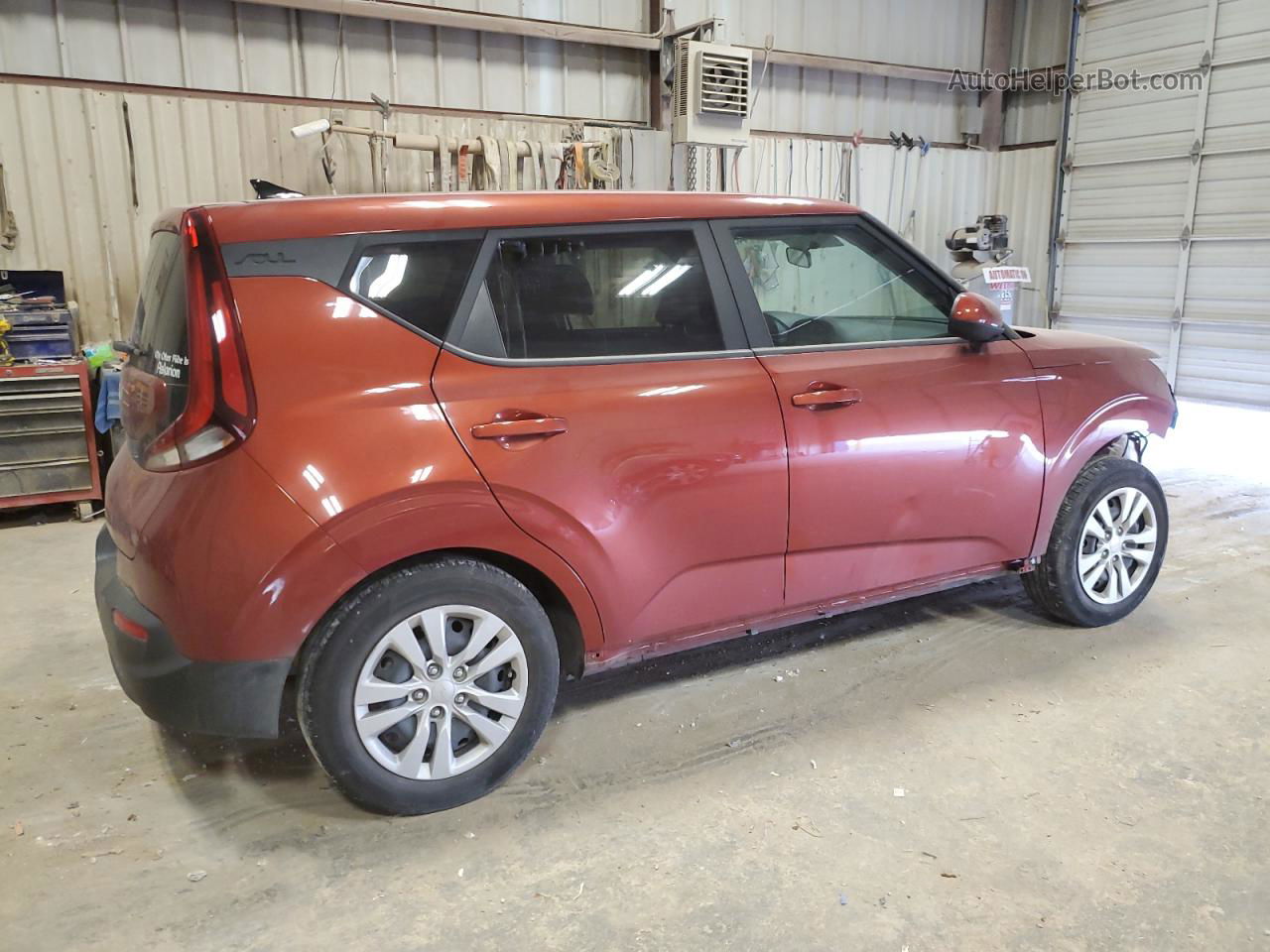 2022 Kia Soul Lx Burgundy vin: KNDJ23AU8N7810976