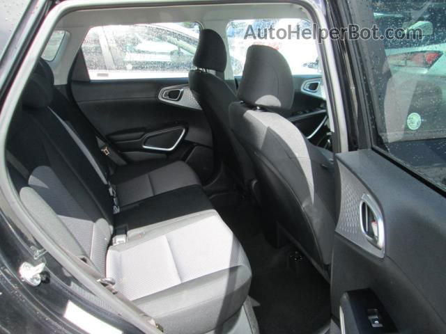 2022 Kia Soul Lx Черный vin: KNDJ23AU9N7177128