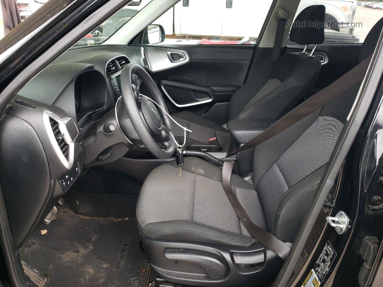 kia soul 2022 black interior