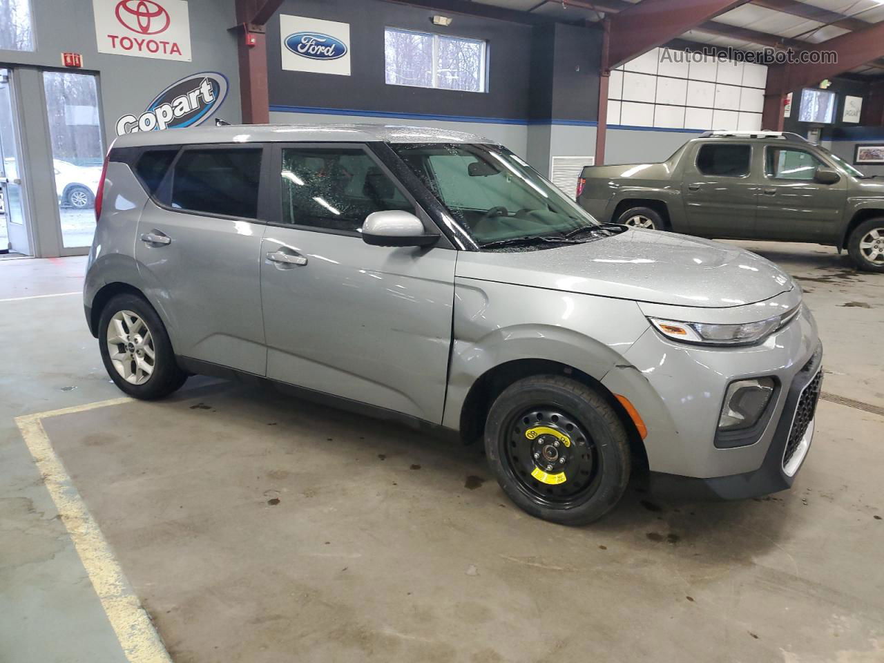 2022 Kia Soul Lx Gray vin: KNDJ23AU9N7824109