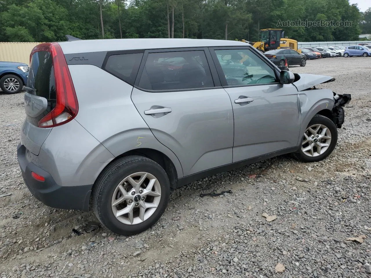 2022 Kia Soul Lx Silver vin: KNDJ23AU9N7825275