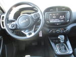 2022 Kia Soul Lx Красный vin: KNDJ23AUXN7155932