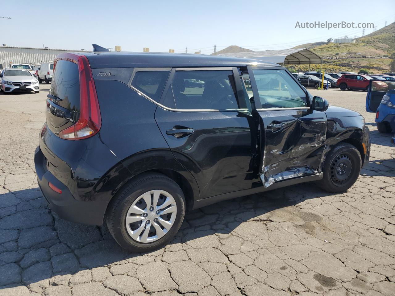 2022 Kia Soul Lx Черный vin: KNDJ23AUXN7172682