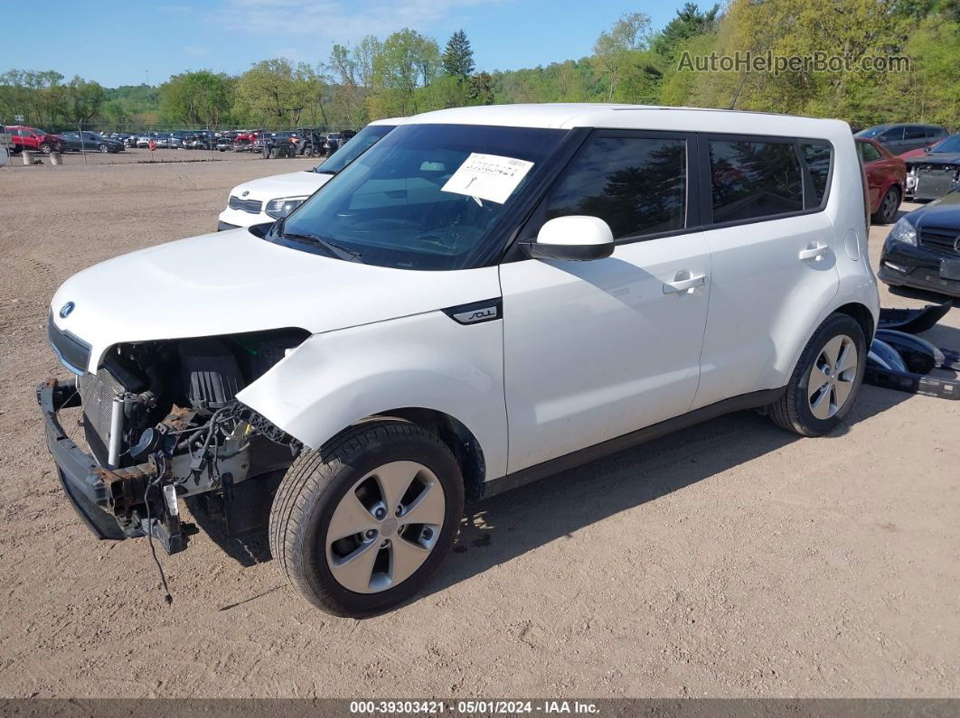 2016 Kia Soul   White vin: KNDJN2A20G7262832