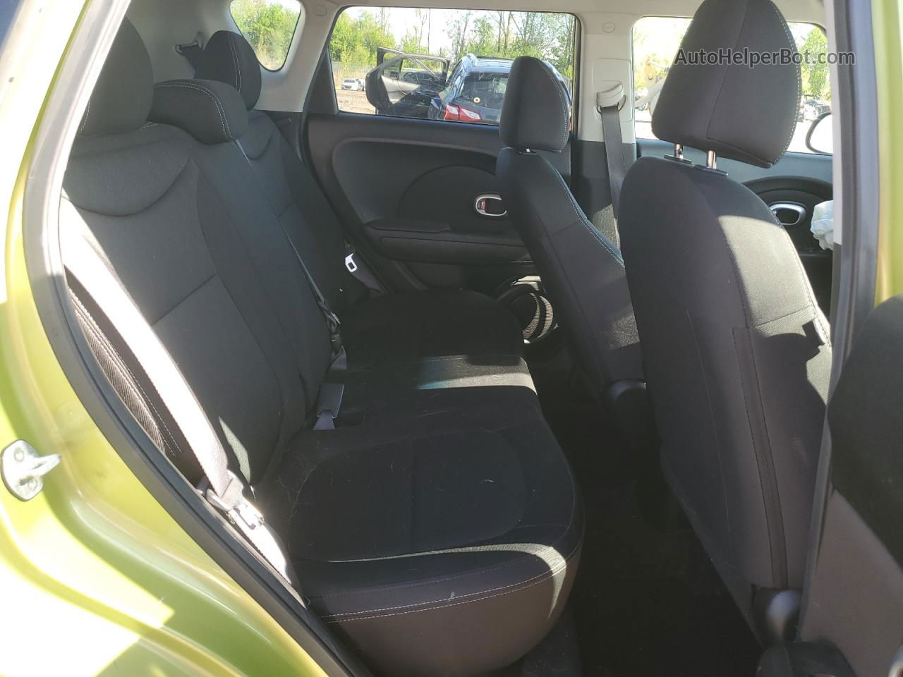 2019 Kia Soul  Green vin: KNDJN2A20K7914146
