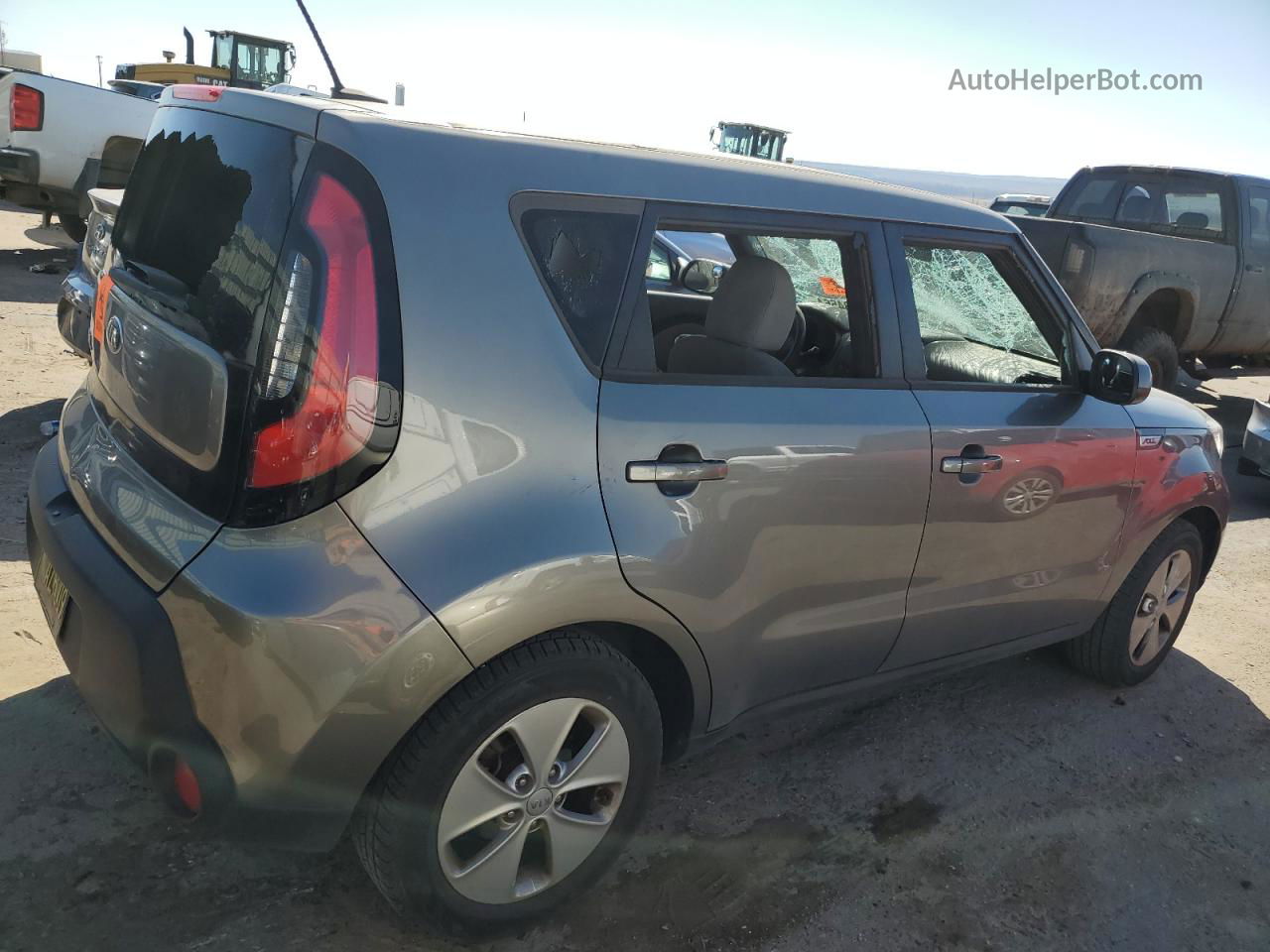 2016 Kia Soul  Серебряный vin: KNDJN2A21G7278649