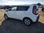 2016 Kia Soul  White vin: KNDJN2A21G7328322