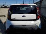 2016 Kia Soul  White vin: KNDJN2A21G7343290