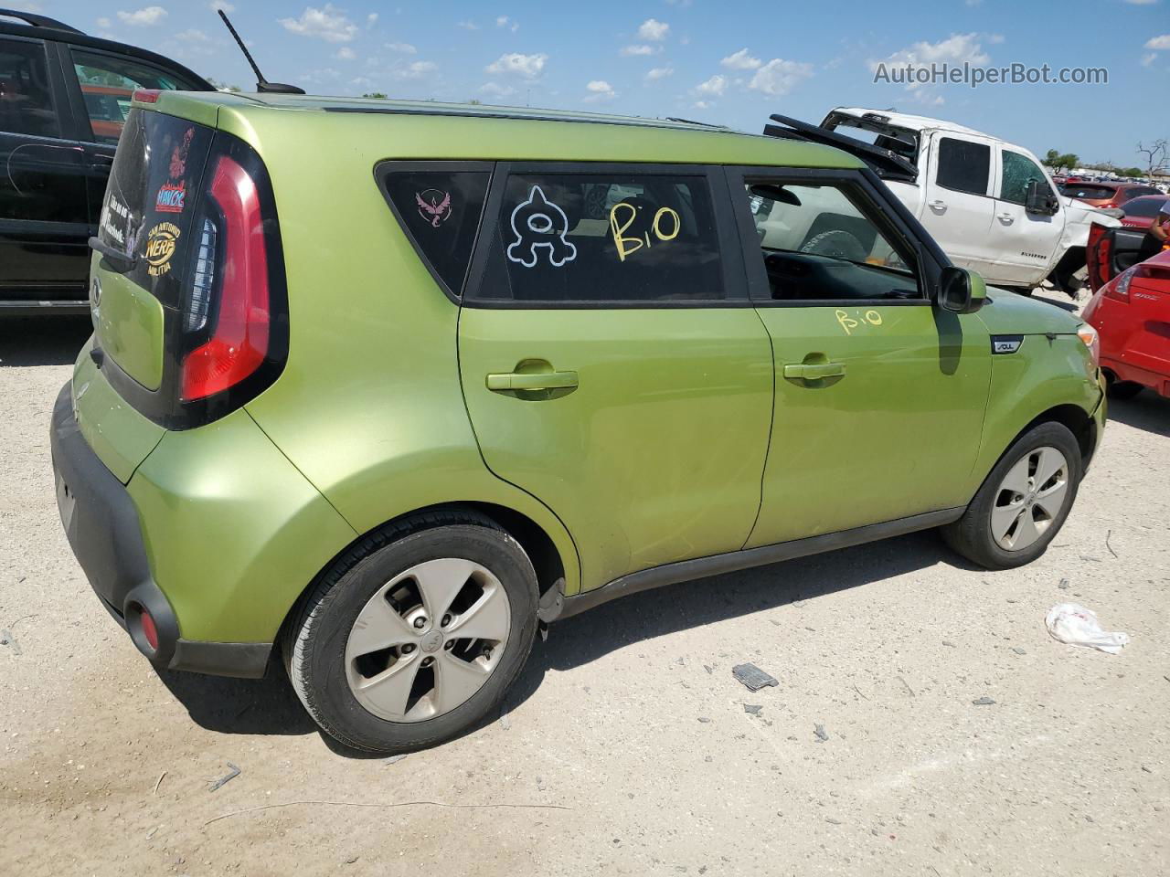 2016 Kia Soul  Green vin: KNDJN2A21G7864381