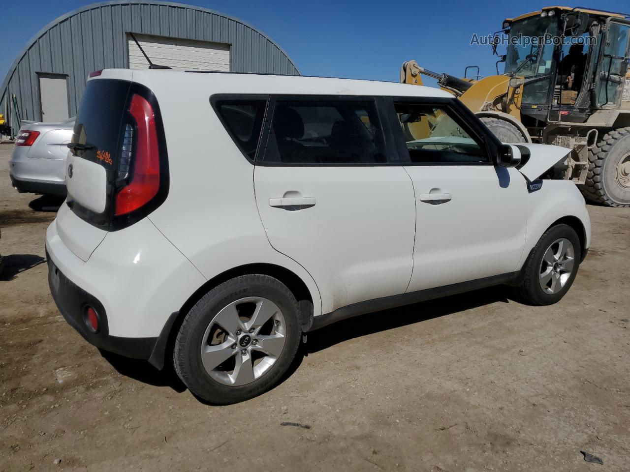 2019 Kia Soul  White vin: KNDJN2A21K7915595