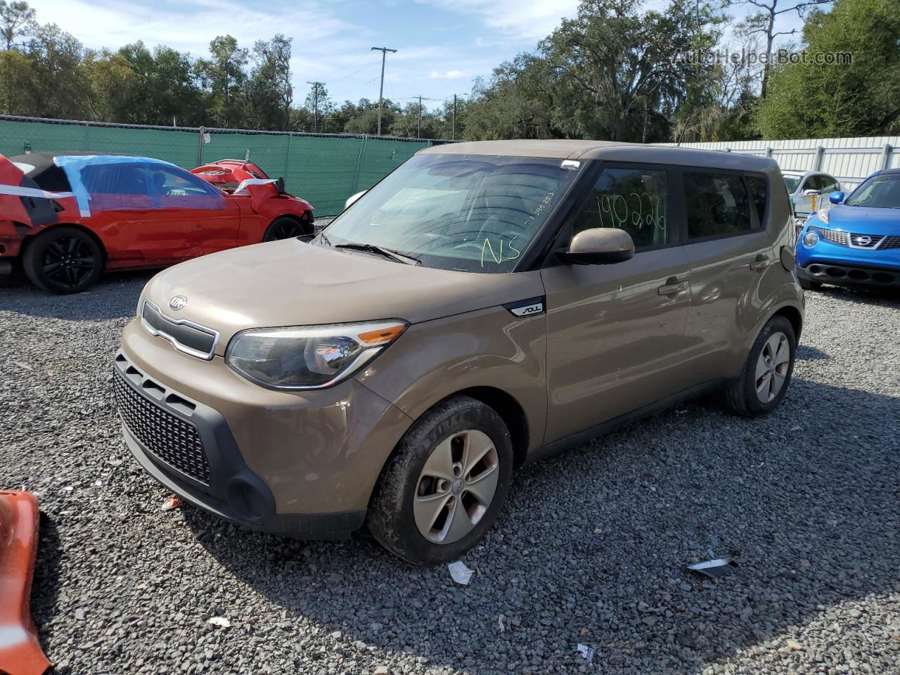 2016 Kia Soul  Beige vin: KNDJN2A22G7250925