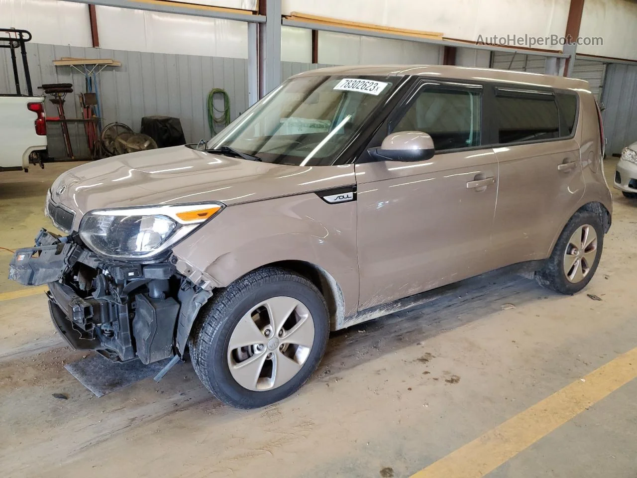 2016 Kia Soul  Желто-коричневый vin: KNDJN2A22G7254070