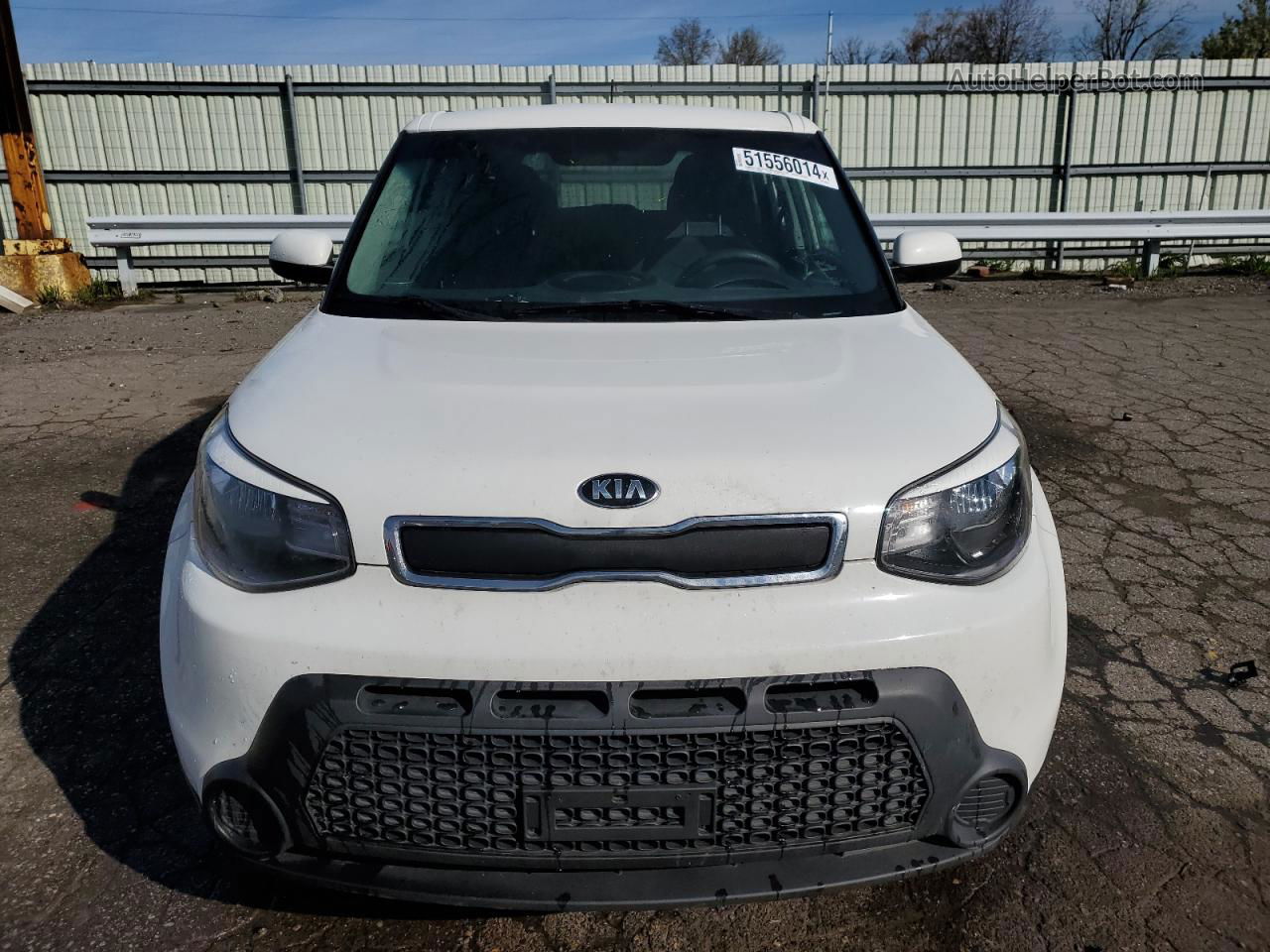 2016 Kia Soul  White vin: KNDJN2A22G7285013