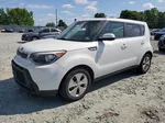 2016 Kia Soul  Белый vin: KNDJN2A22G7339233