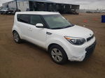 2016 Kia Soul  Белый vin: KNDJN2A22G7369428