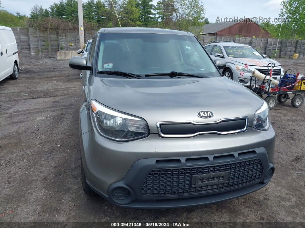 2016 Kia Soul   Серый vin: KNDJN2A22G7371082