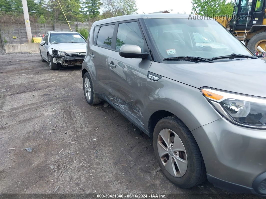 2016 Kia Soul   Серый vin: KNDJN2A22G7371082