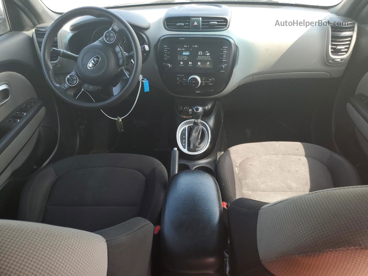 2019 Kia Soul  Gray vin: KNDJN2A22K7008550