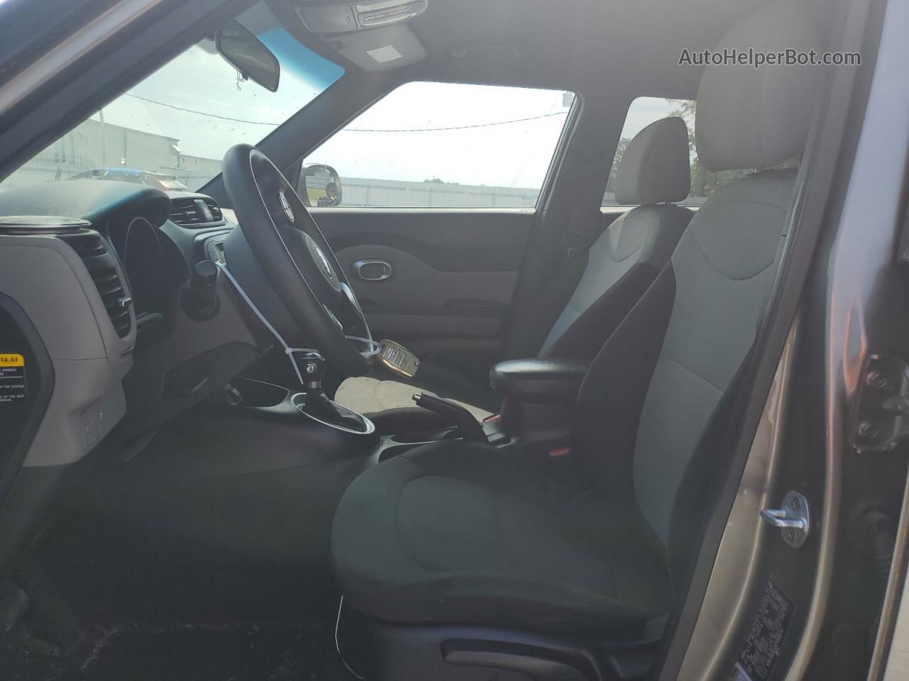 2019 Kia Soul  Gray vin: KNDJN2A22K7008550