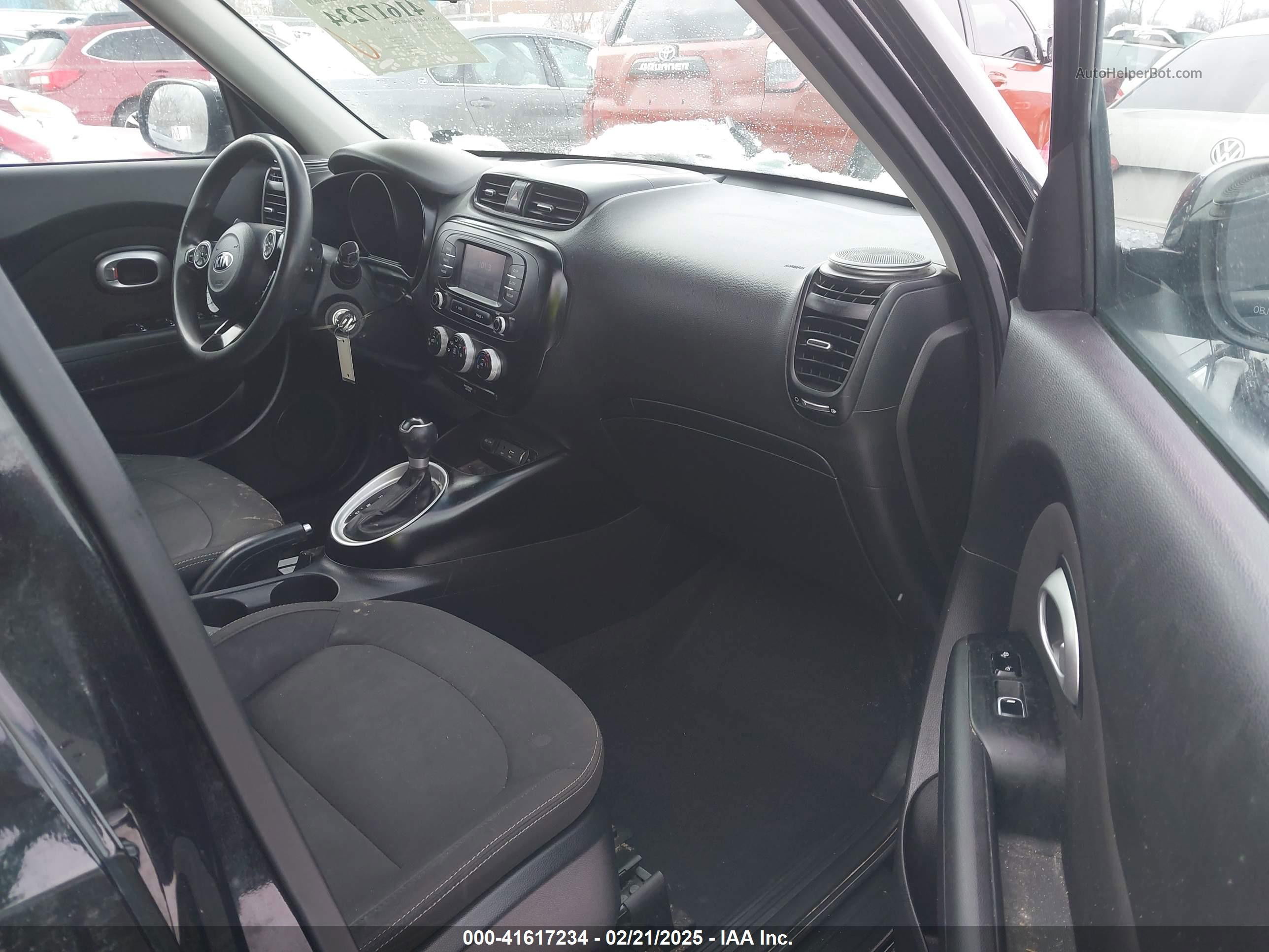 2019 Kia Soul   Black vin: KNDJN2A22K7686604