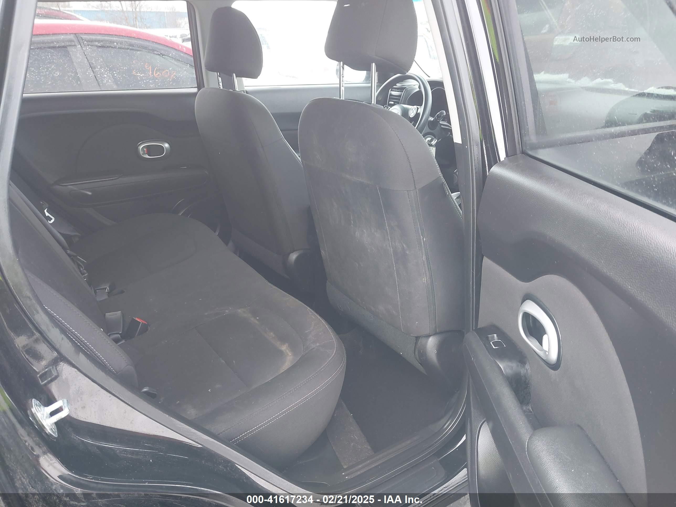 2019 Kia Soul   Black vin: KNDJN2A22K7686604