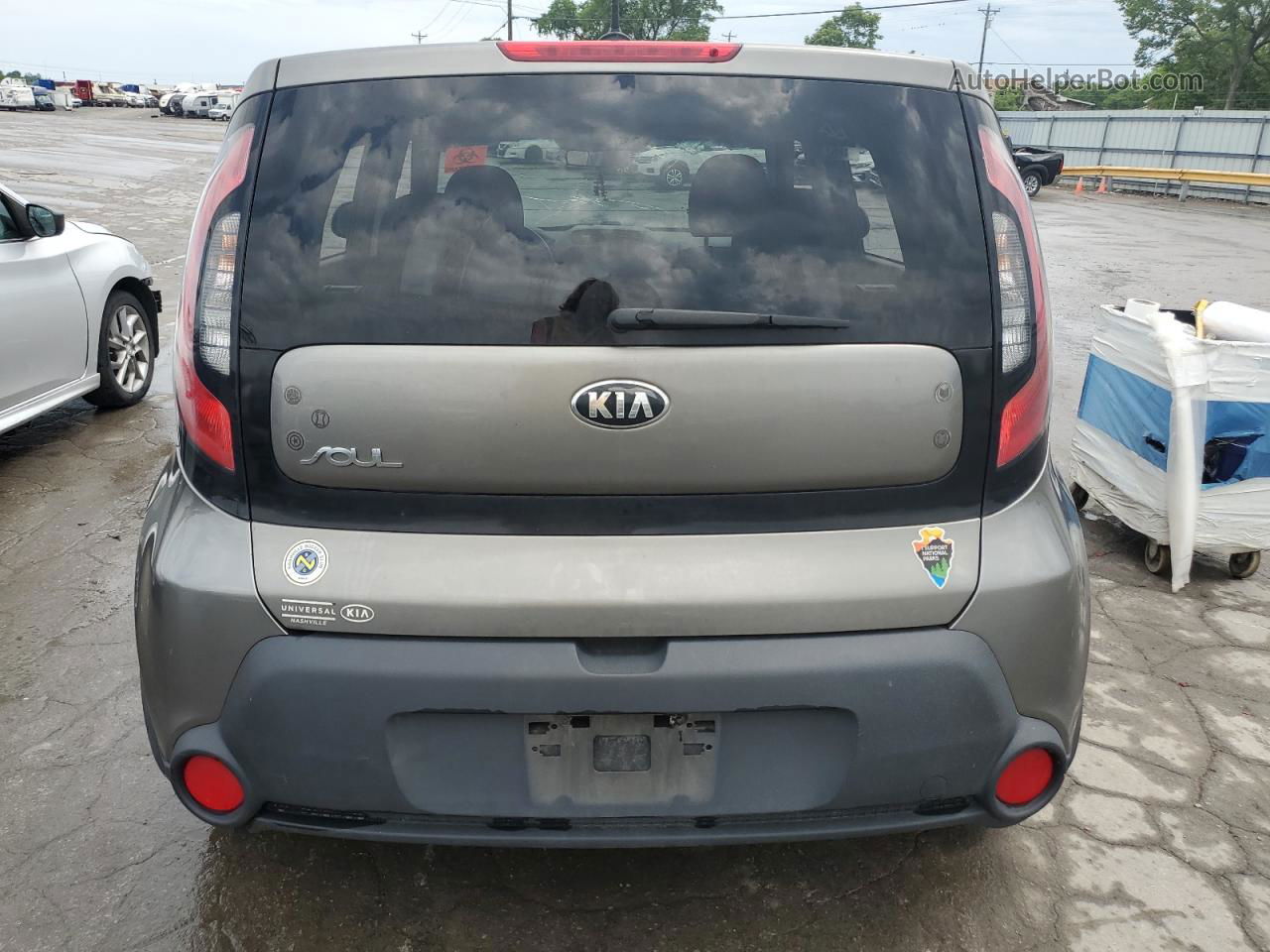 2016 Kia Soul  Gray vin: KNDJN2A23G7251596