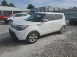 2016 Kia Soul  White vin: KNDJN2A23G7343582