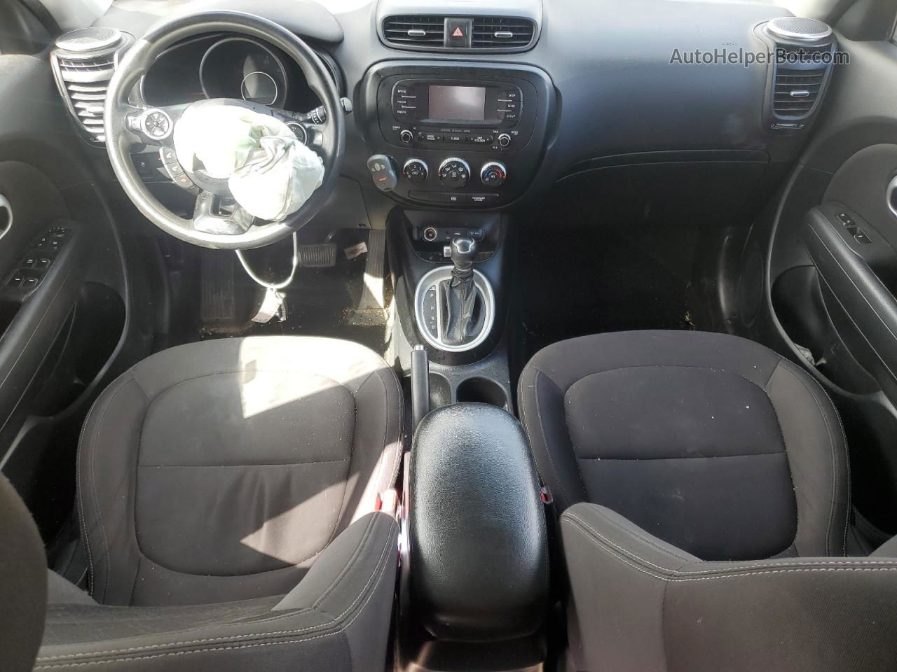 2016 Kia Soul  Серый vin: KNDJN2A23G7362598