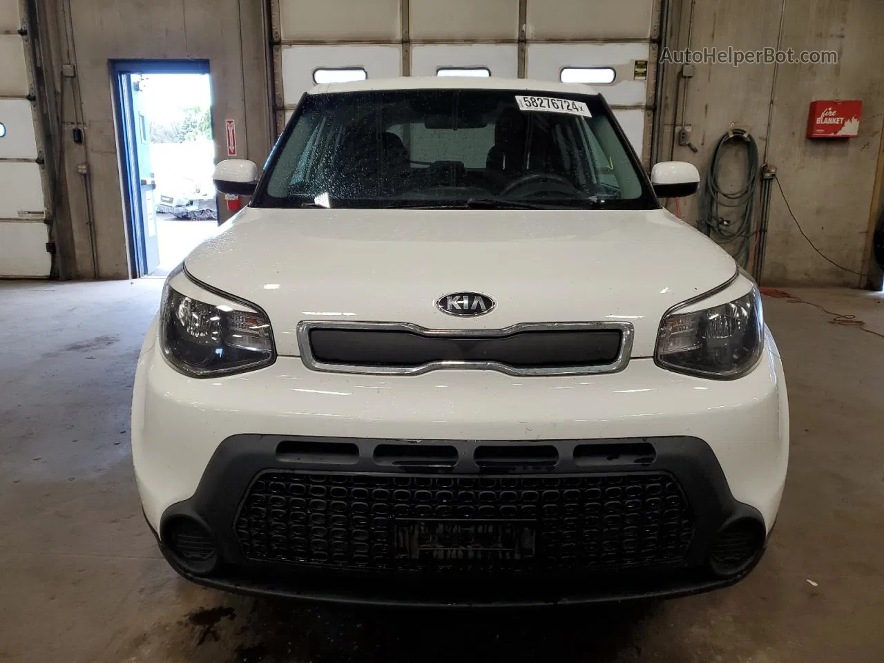 2016 Kia Soul  White vin: KNDJN2A23G7365016