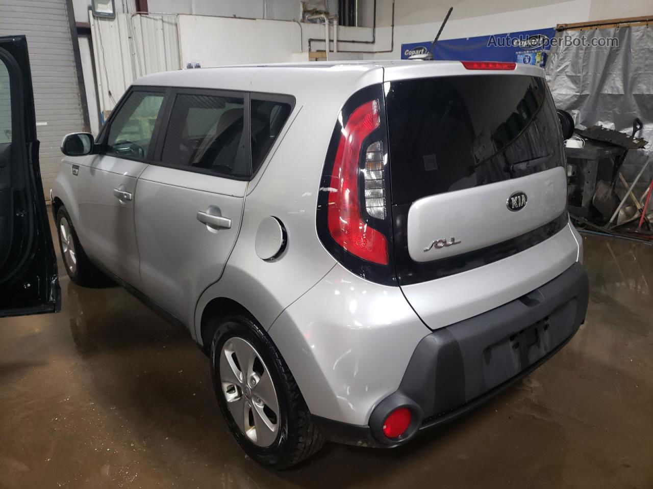 2016 Kia Soul  Silver vin: KNDJN2A23G7841975