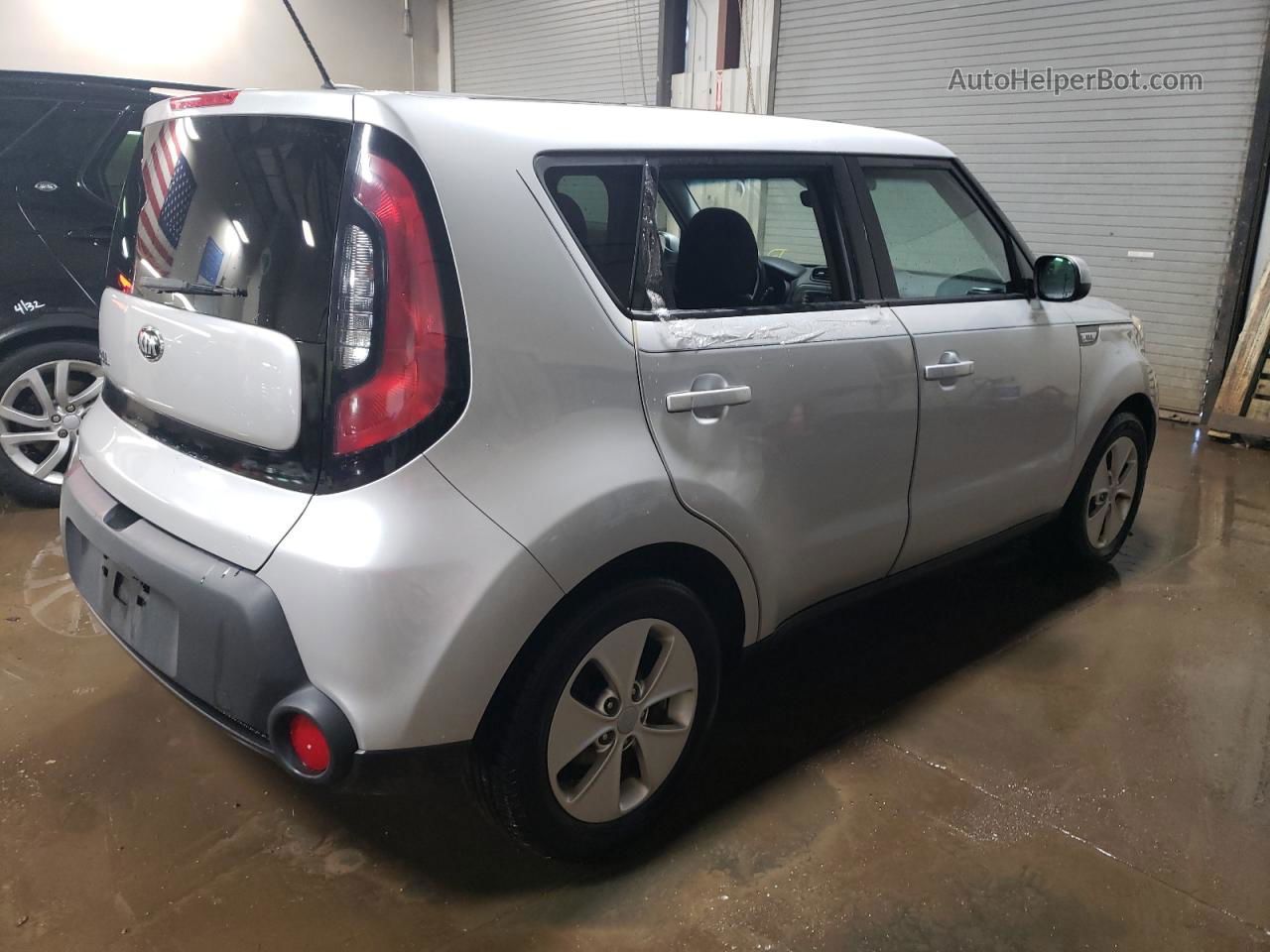 2016 Kia Soul  Silver vin: KNDJN2A23G7841975