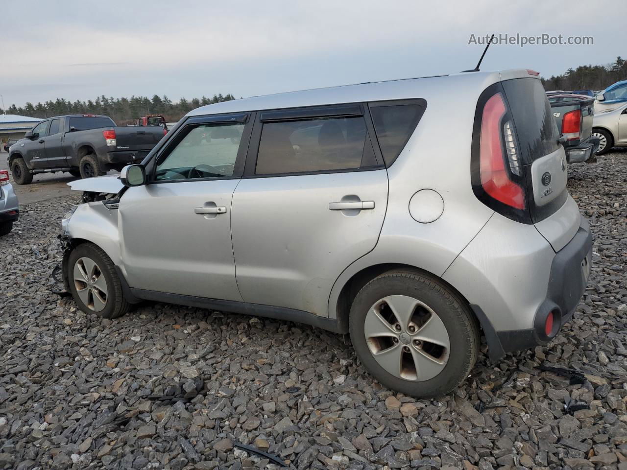 2016 Kia Soul  Silver vin: KNDJN2A23G7851888