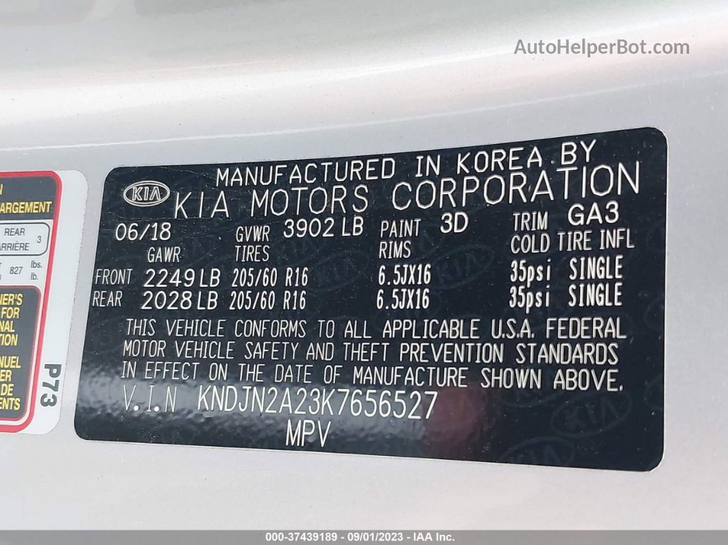 2019 Kia Soul Base Silver vin: KNDJN2A23K7656527