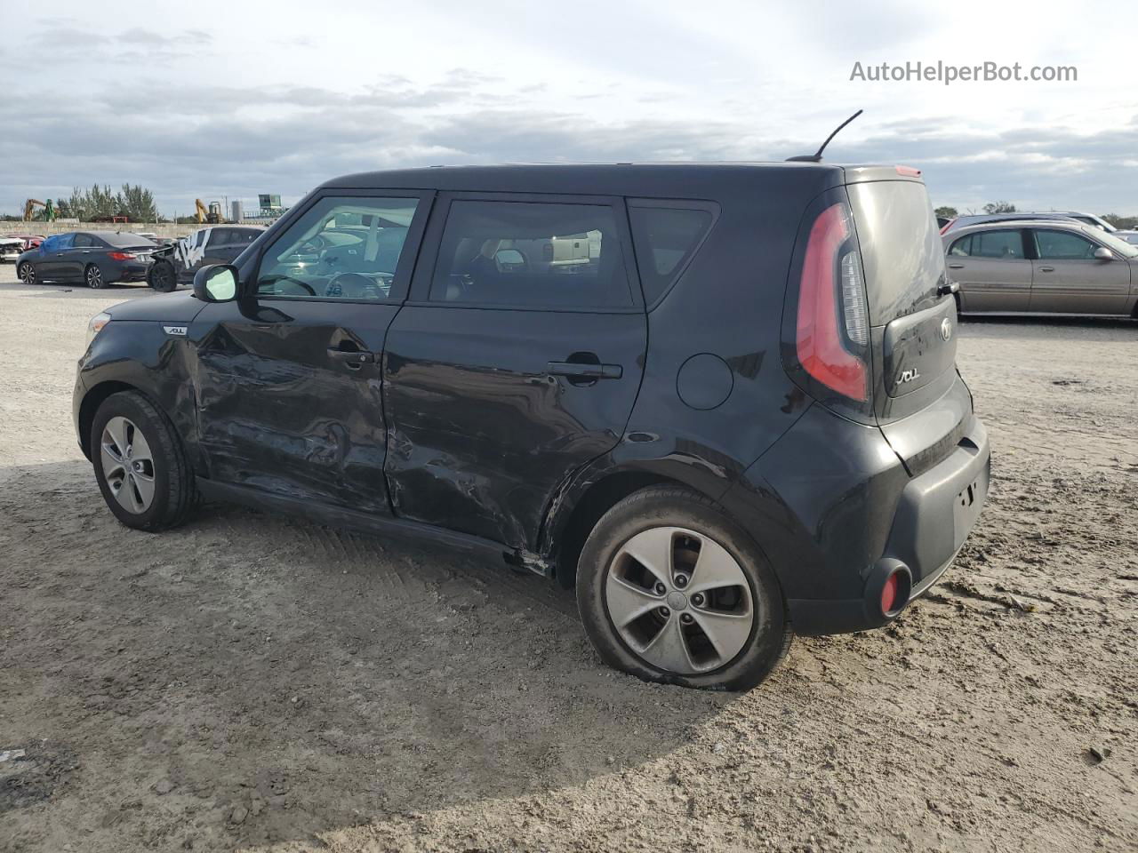 2016 Kia Soul  Черный vin: KNDJN2A24G7331327