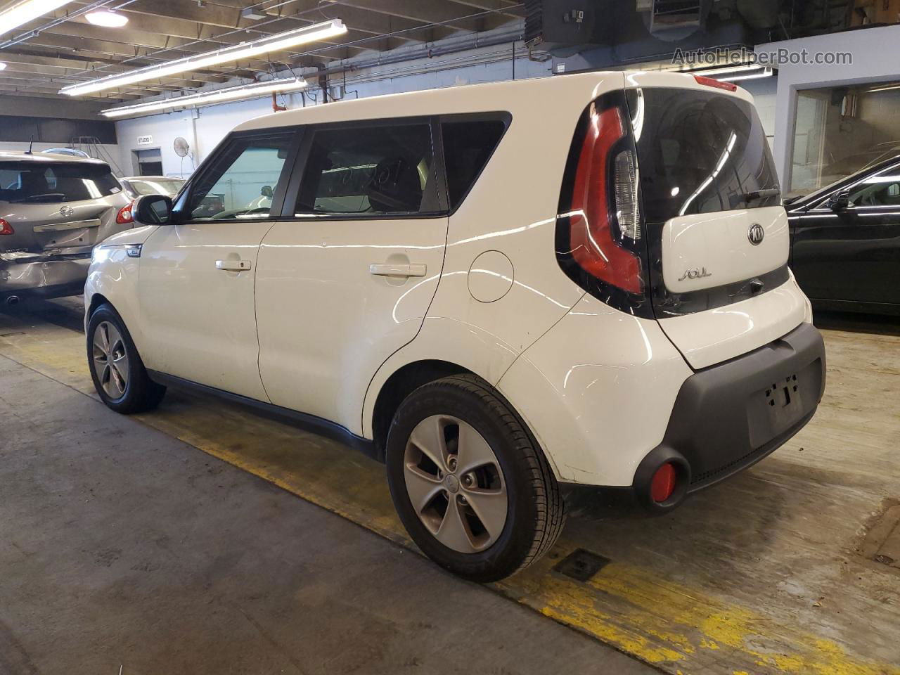 2016 Kia Soul  White vin: KNDJN2A24G7397005